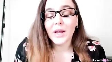 Big tit customer service giving her lesbian client live show