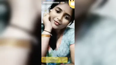 Gouthami reddy manthena looking sexy in Saree removing blouse Pink bra showing milky Big boobs in video call ???