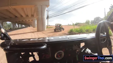 Off roading and bubble butt Thai girlfriend hot anal xxx at home