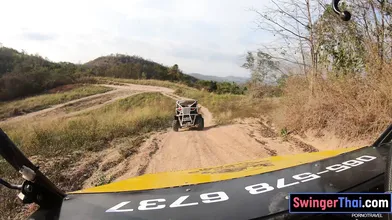 Off roading and bubble butt Thai girlfriend hot anal xxx at home
