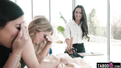 Focus group about xxx toys becomes lesbian 4some with strapons