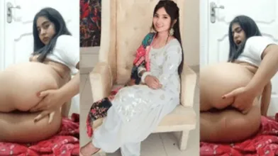 Sexy Indian Girl Ass Fingering
