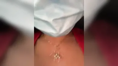 Masturbandose en el transporte publico
