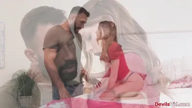 Teen stepdaughter fucked by stepdad after playing porn on VR