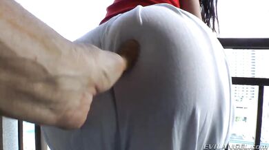 Wedgie #09
