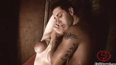 Fashionistas Safado, Scene #11