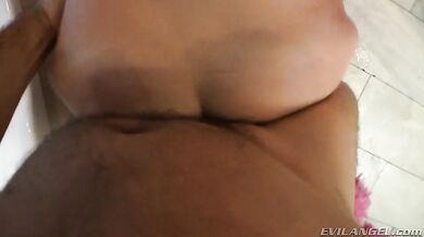 A View To A Gape #03, Scene #01