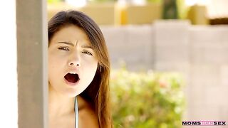 Competing With Mom - S6:E10