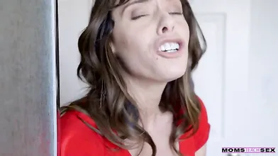 All You Need Is Mom - S11:E9