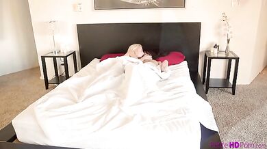 Bed Bunnies - S11:E6