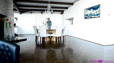 Intimate With Avi - S18:E8