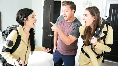 Step Sister Gets Ghost Slimed - S17:E7