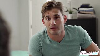 Step Sisters Special Delivery - S5:E3