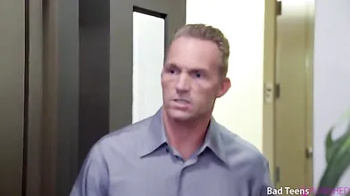 Pussy Bandit - S6:E2