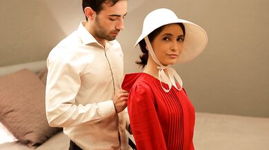 Handmaidens The Other Woman - S2:E5
