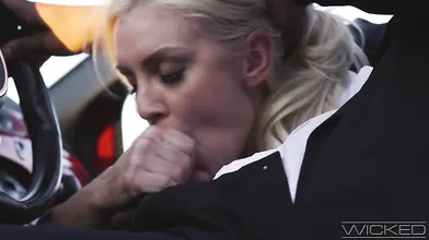 CAPTAIN MARVEL XXX: AN AXEL BRAUN PARODY Scene 3