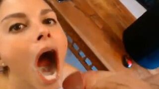 My girlfriend gets a mouthfull of jizz