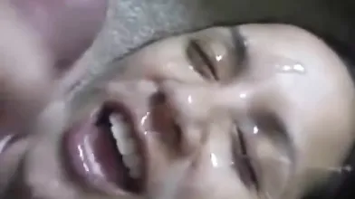 She Hates Facials - Real Amateur Tape