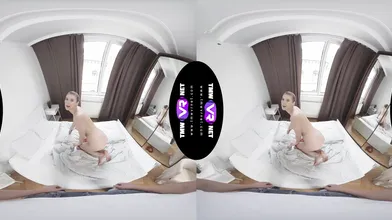 Big dick becomes a lipstick