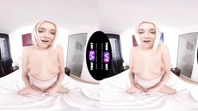 Bored babe rubs pussy for fun