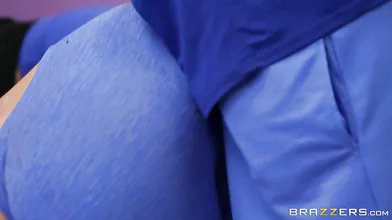 Skylar's Huge Naturals were Made for Hot Yoga!