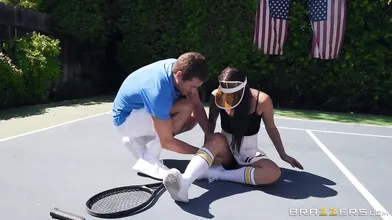 Gina Valentina pres. ATM Tennis Court Tramp Coitus