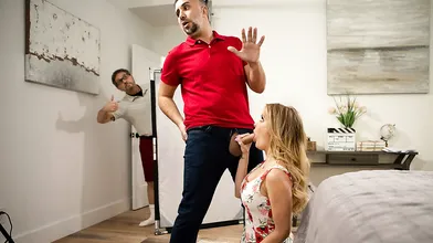Linzee's Husband Rents House for Porn Shoot!