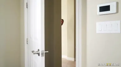 Scott Nails Anal MILF Alena Croft