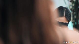 Abigail Mac catches Hubby Cheating - Instant FFM