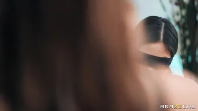 Abigail Mac catches Hubby Cheating - Instant FFM