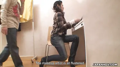 Ryo Sasaki fucked by porn movies director