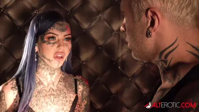 Arielle Aquinas Gets Fucked by Her New Movie Director