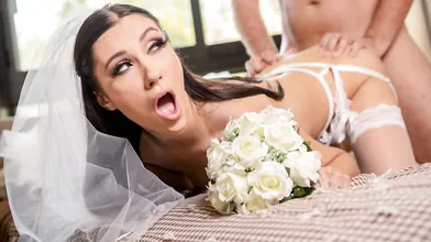 Brazzers: Runaway Bride Jasmin Luv Needs A Bigger Dick On PornHD