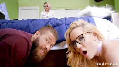Brazzers: Breast Pumped Mistress Savannah Bond