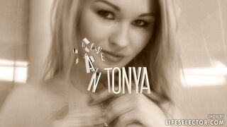 Fall in love with Antonya - 85023