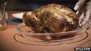 Lil' Dude bangs Stepmom on Thanksgiving