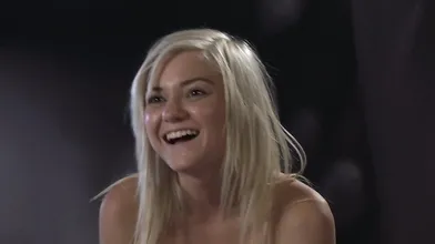 Lil’ Chloe Foster and her new cock take it to the bed