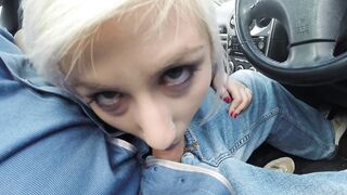 Girl Swallows Cum In Car