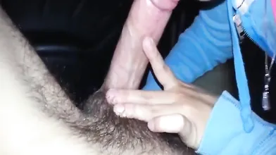 Nasty Chick Sucking A Dick In A Car After A Party