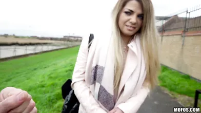 Amateur girl picked up and fucked on street