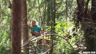 Outdoors quickie with an absolute blonde bombshell