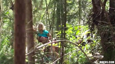 Outdoors quickie with an absolute blonde bombshell
