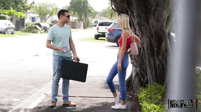 Prankster PUA Pounds Pretty Pussy in POV