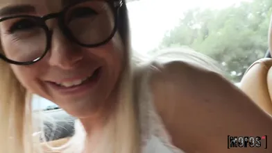 Topless Gamer Gurl wanna See Streamers!