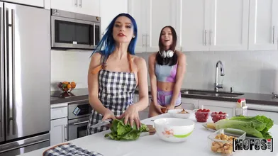 The POV Lesbian Experience! - Aidra Fox & Jewelz Blu
