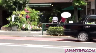 Petite hottie at the flower shop fucked with passion