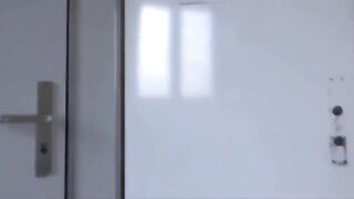 Glücklicher Mann Hob Auf Und Fickte Sexy Blondine