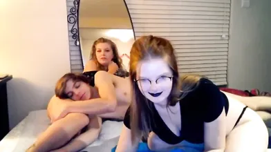 Lucky Boy Enjoys Threesome Blowjob