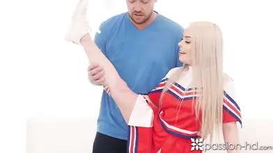 Passion HD: Flexible Juicy Pussy Cheerleader Gets Facialed on XPORN