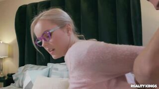 REALITY KINGS Blondie Dr. Fox Fux ALL her Patients!